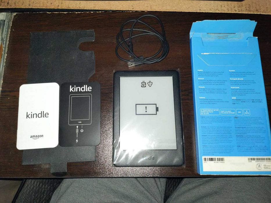 Продавам неизползван Kindle 10, 8GB, Basic