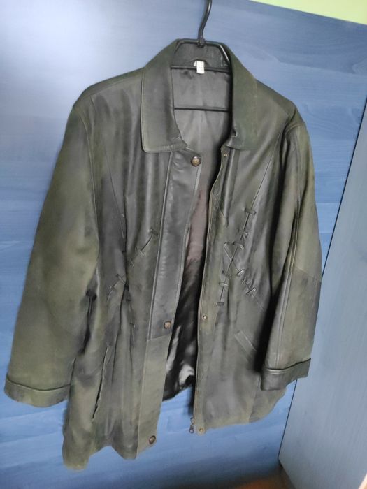 Haine din piele, mărimi diferite, modele diferite