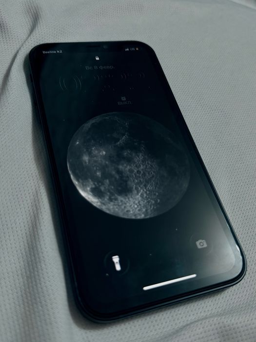 iPhone 11 в корпусе iPhone 16