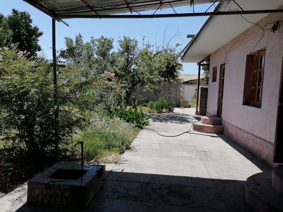 Кибрай Аргинда ховли сотилади. Срочно