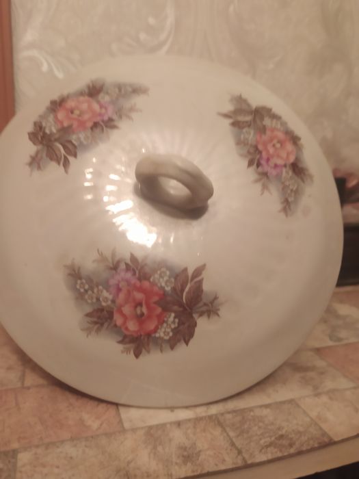 Блюдо и супница .