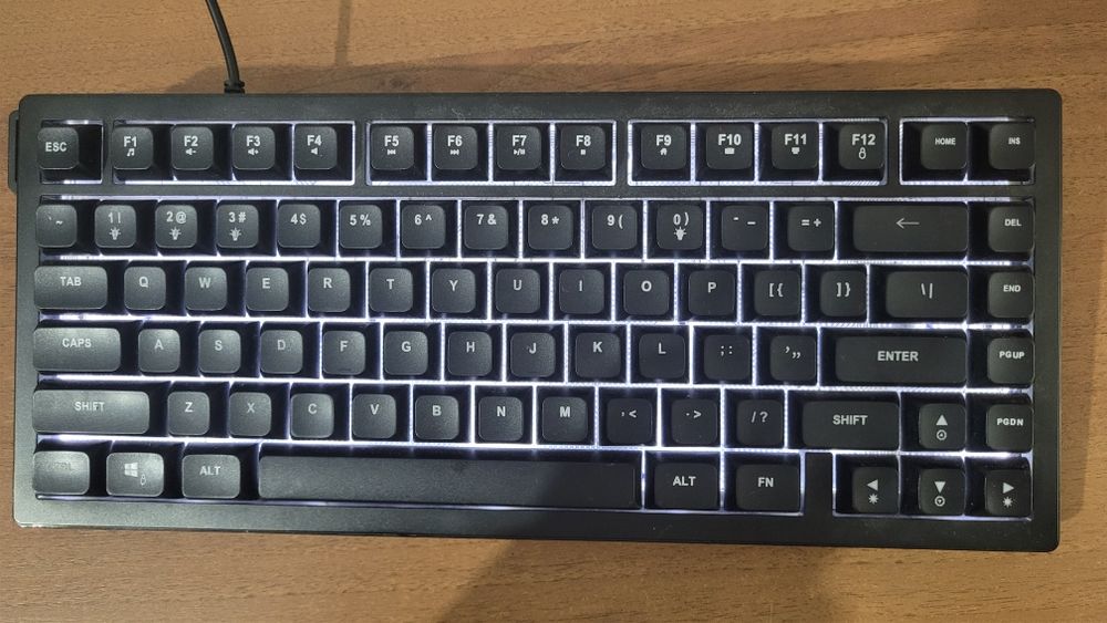 Продам клавиатуру Ajazz AF82 чёрный.