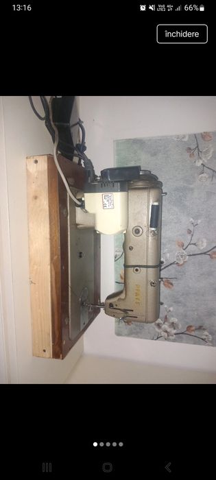 Mașina de cusut Pfaff