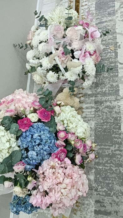 Цветы с корзиной