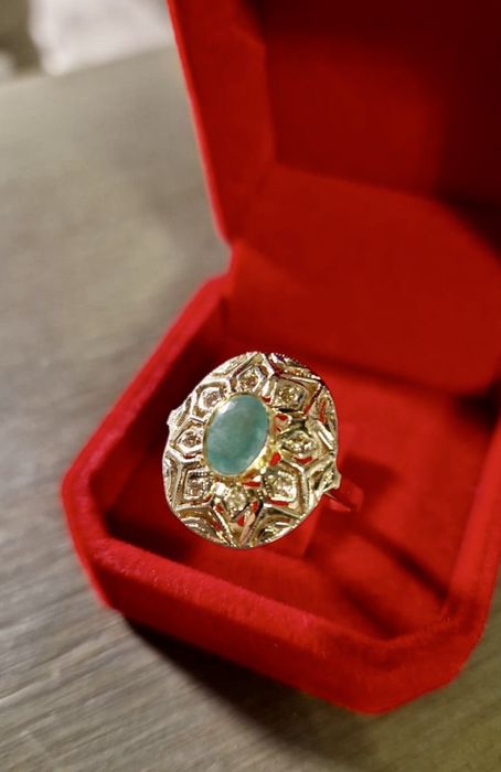 Золотое редкое кольцо Малинка, 750 проба, СССР.