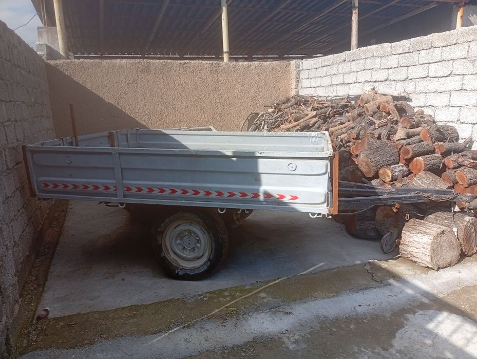 Прицеп мощный срочно продаётся