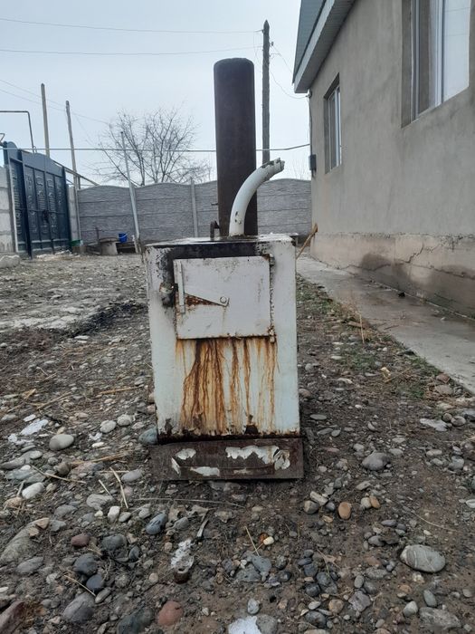 Хорошая. печка..