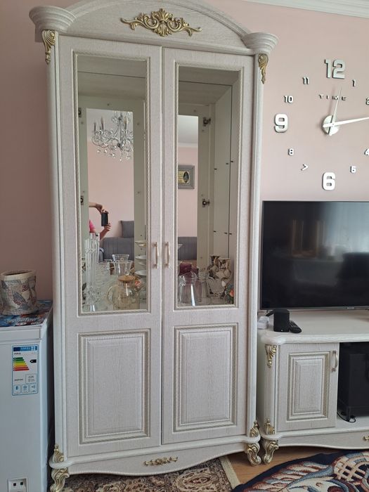 Продам стенку для зала