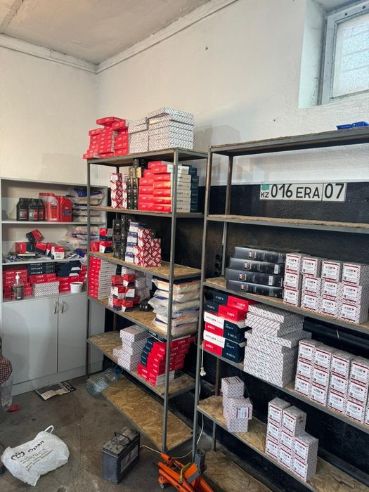 Продам витрины недорого