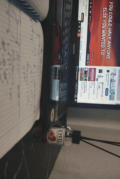 Ноутбук Toshiba черный