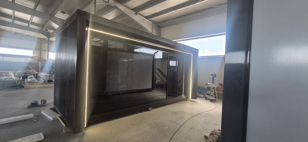 Containere de vanzare