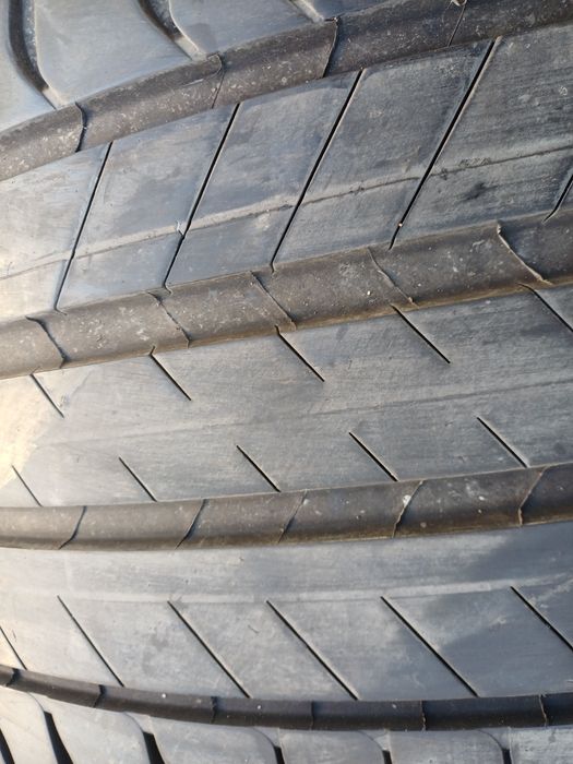 Гуми 295/35/21 Мишелин