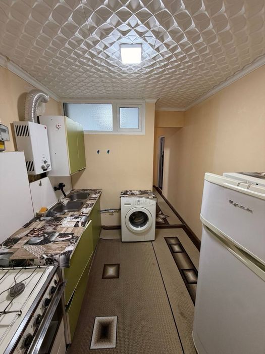 1х переделанная в 2х с мебелью и техникой на Танковом