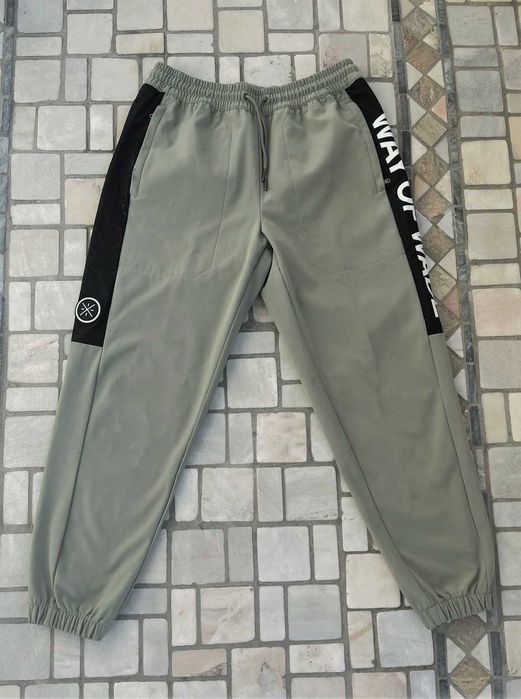 Спортивные штаны Li-Ning