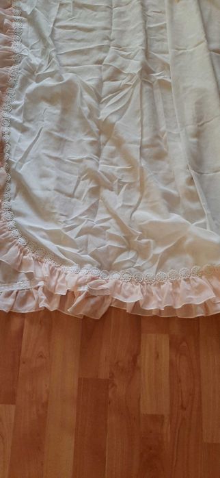 2 броя пердета с къдрички