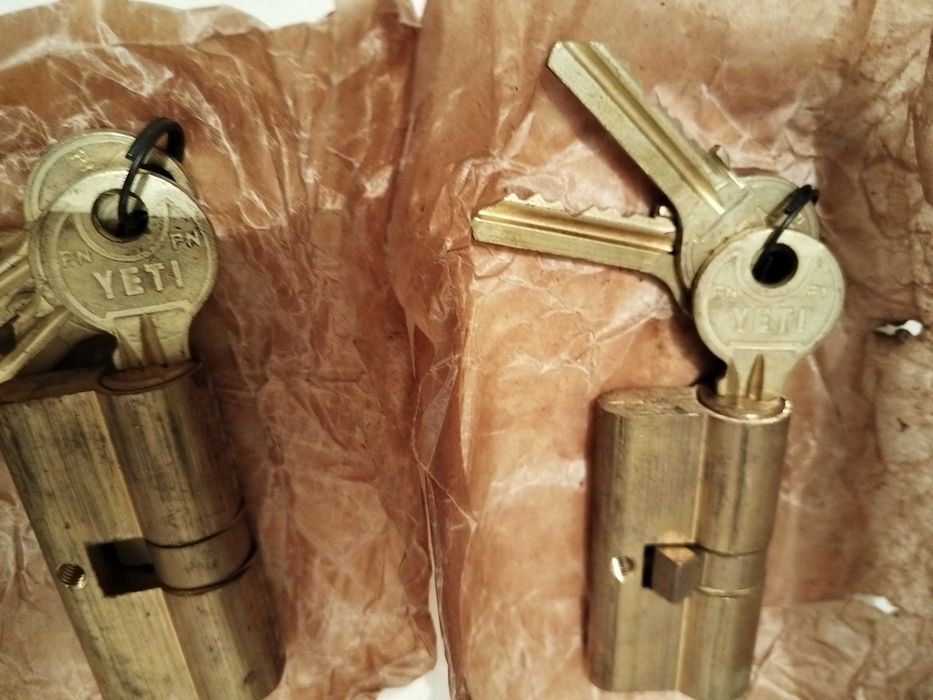 Антична розетка от месинг Патронник Yeti с 3 ключа Секретни брави