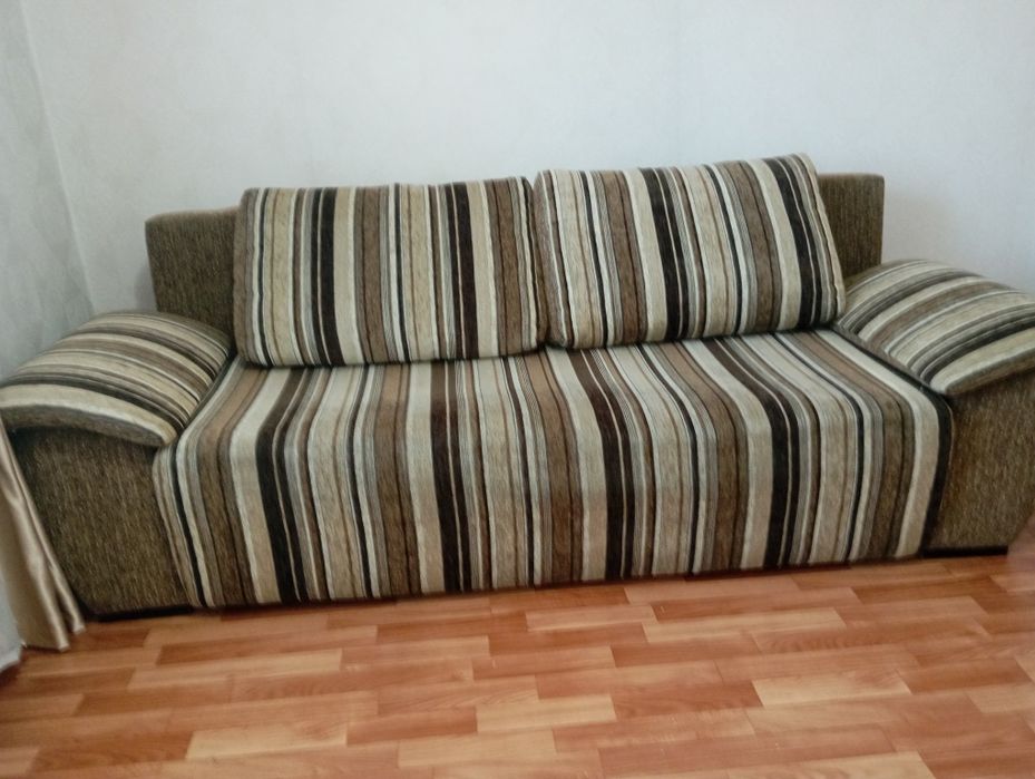 Продам мягкий раскладной диван