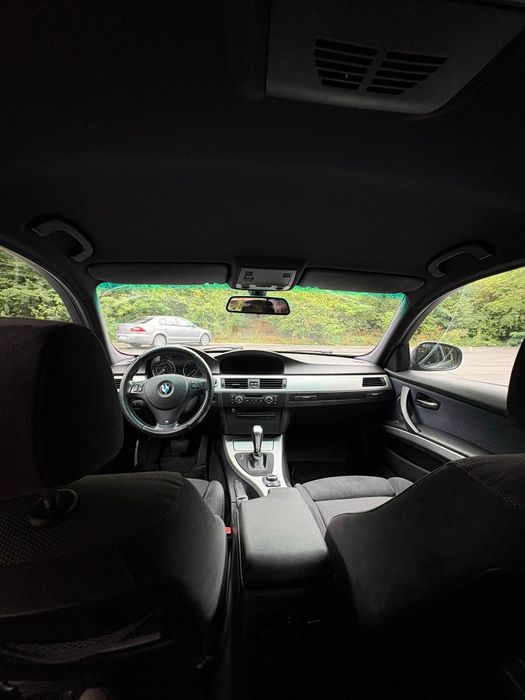 Bmw Seria 3 2011 automat