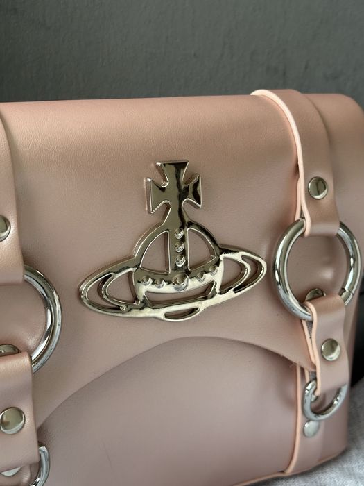 Vivienne Westwood чанта