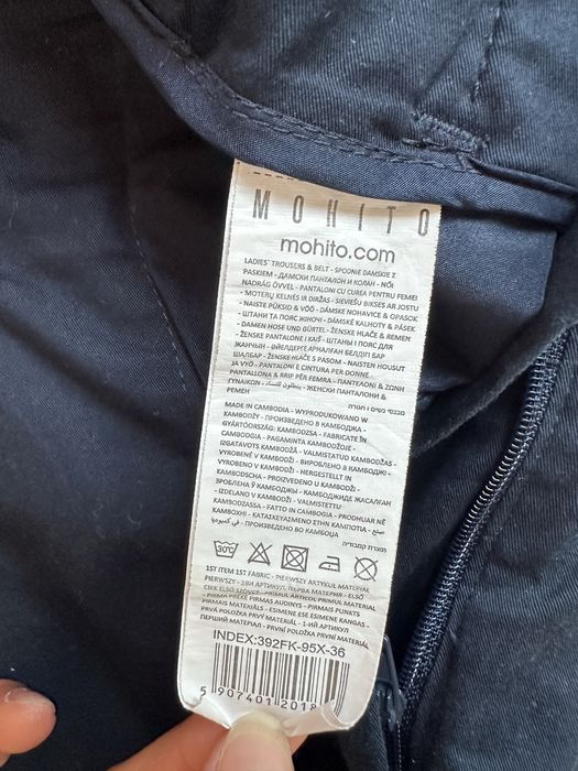 Дамски тъмносини панталони MOHITO с висока талия, размер 36 / S
