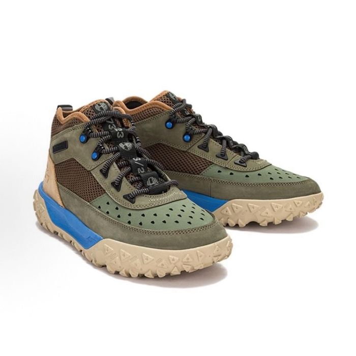 Сникерсы кроссы акция срочно Timberlandы