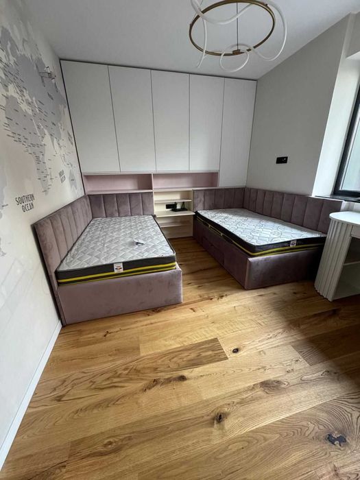 Set Mobilier Dormitor Premium: 2 Paturi Tapitate (100x200) + Dulap Suspendat