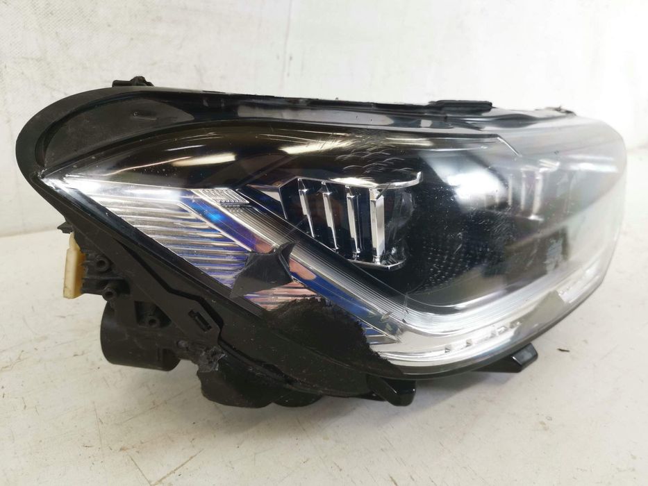 Десен фар Пълен Лед Волксваген / Volkswagen T-Cross 1 Оригинален Повре