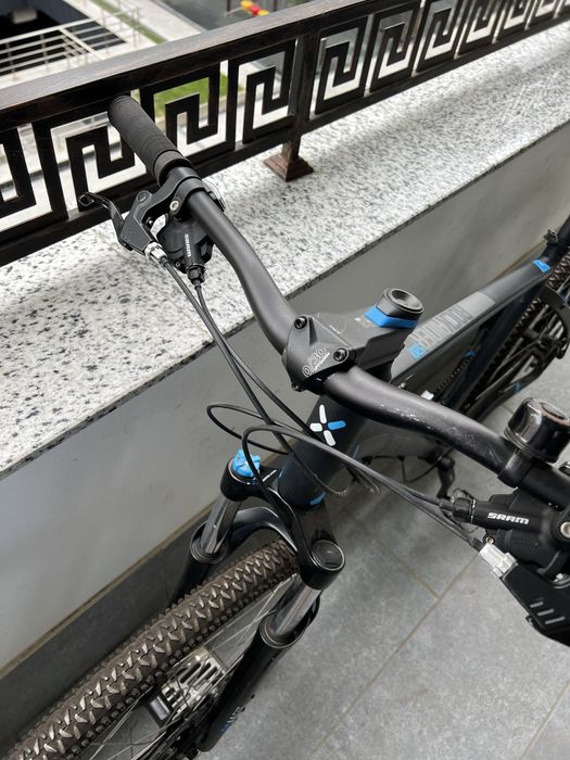 Bicicleta Btwin MTB Rockrider ST 520