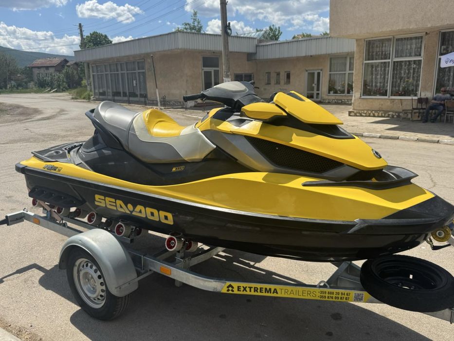 Джет Sea Doo Bombardier