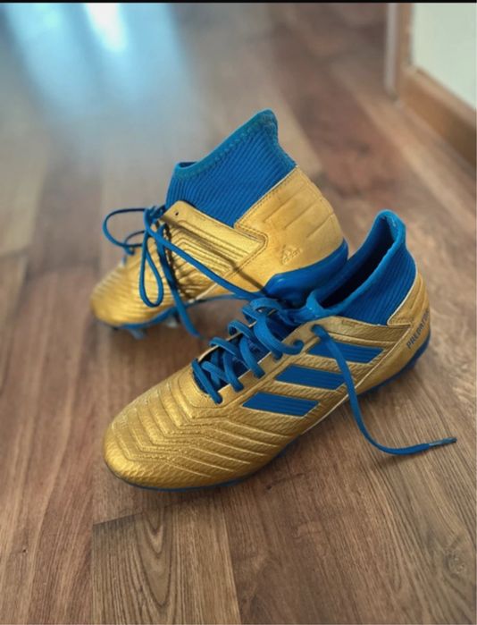 Ghete fotbal iarba adidas