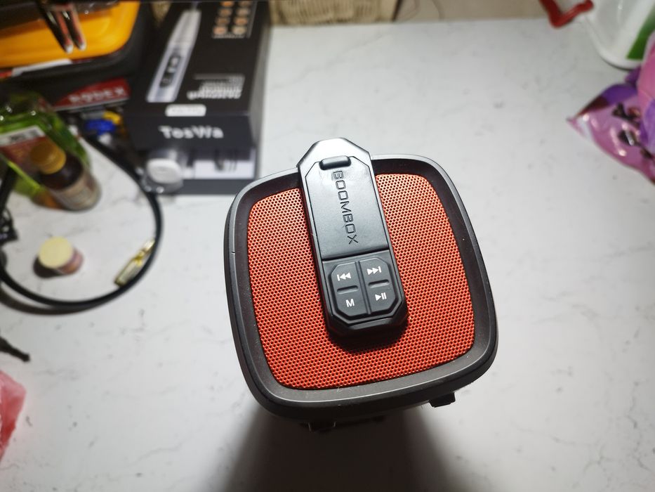 Продам блютуз калонку