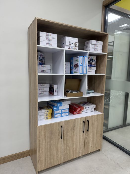 Круглый стол от производителя для кафе