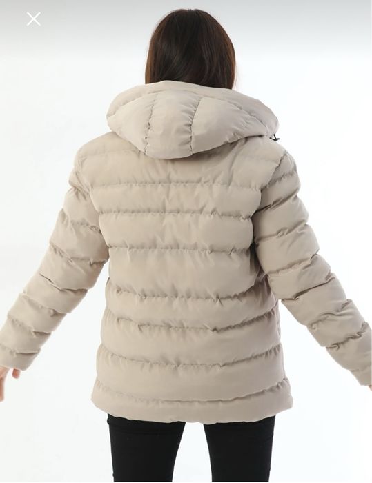 Женская куртка. Производство Турция. Новая