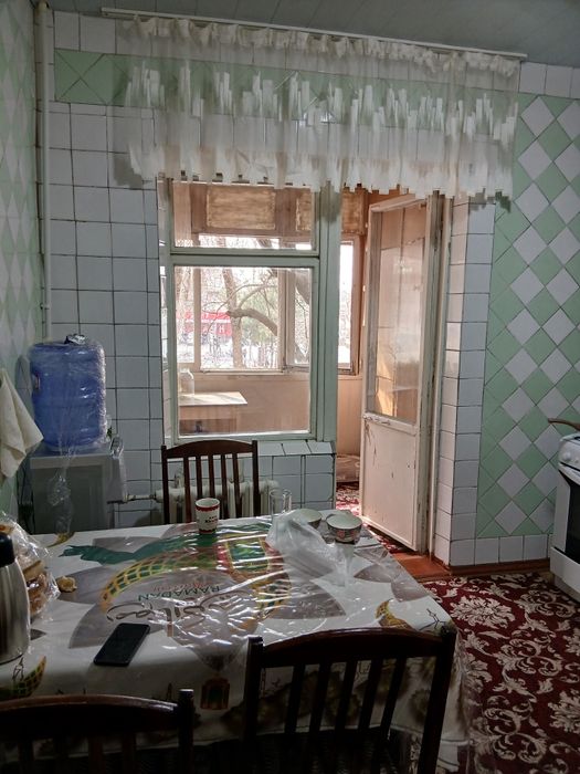 3-xonali uy sotiladi