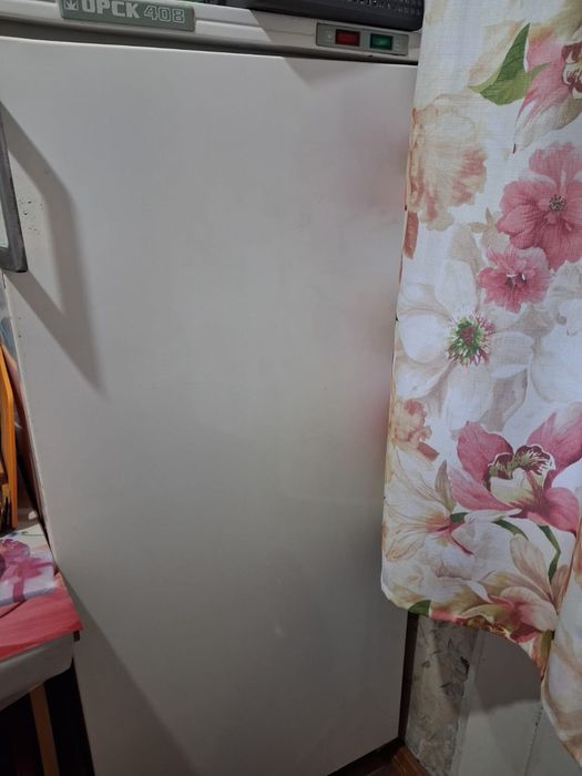 Продам холодильник рабочий
