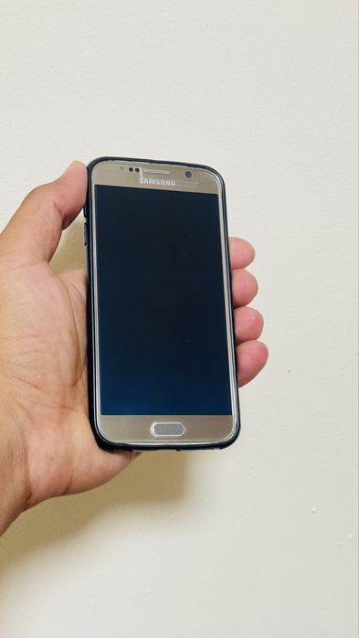 Samsung S6 sotiladi