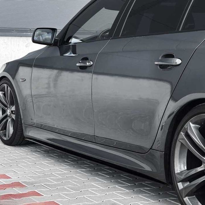 Set Extensii Prelungiri Praguri Laterale Dedicate BMW E60 E61, Lucios