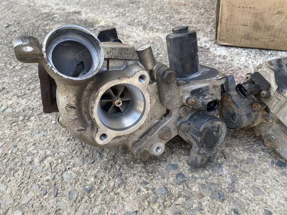 Турбини IHI VB22 / VB23 Toyota Land Cruiser 200