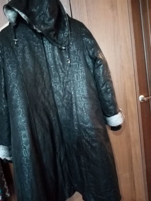Пальто женское, зимнее