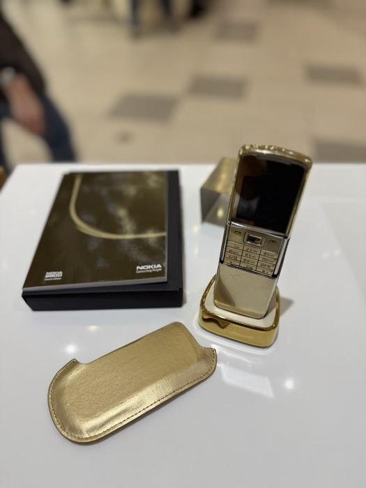 Nokia 8800 sirocco edition