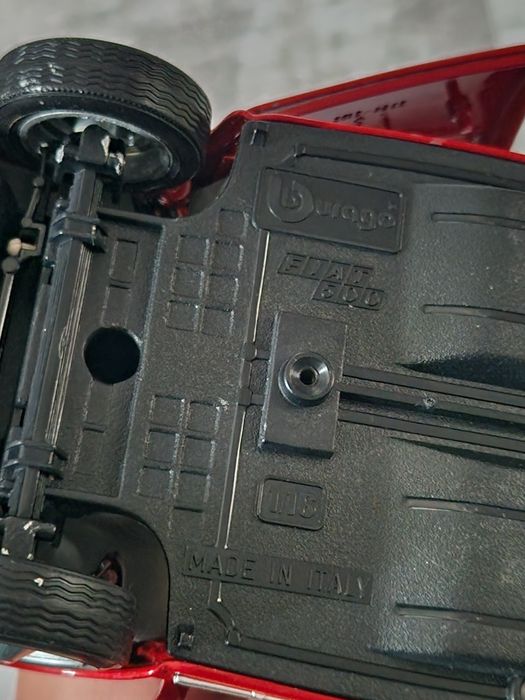 Vând machetă auto de colecție Fiat 500,