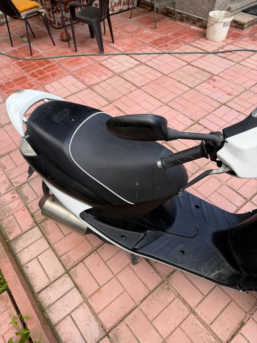 Мотопед Пежо Vivacity 49 кубика