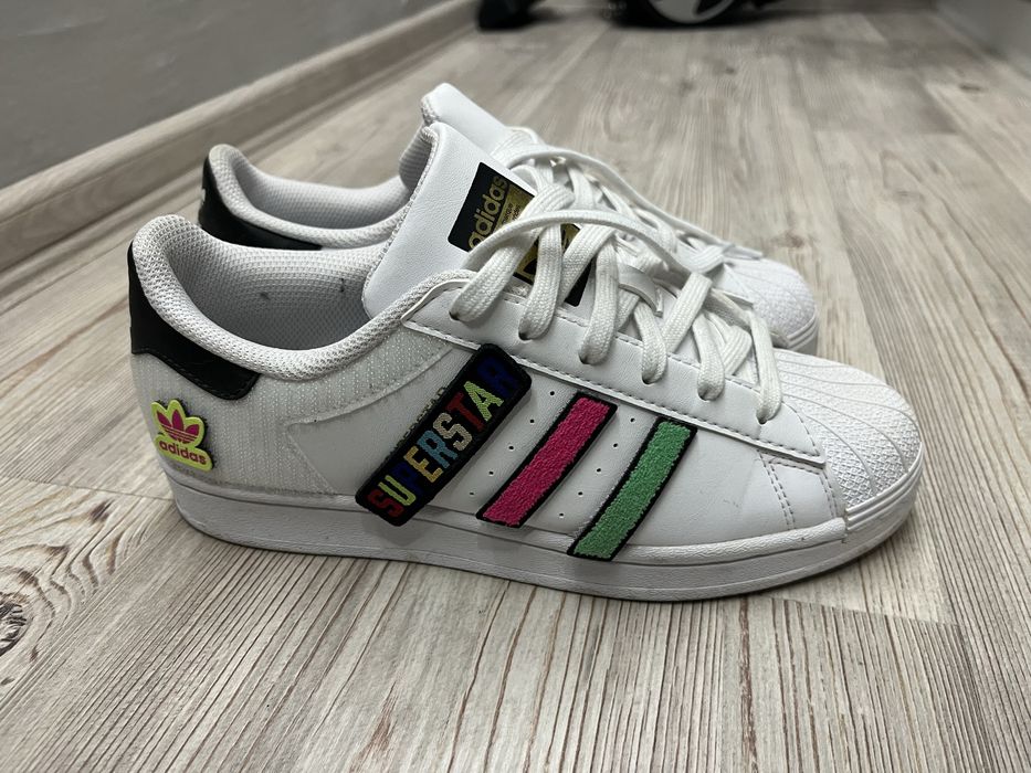 Adidas superstar