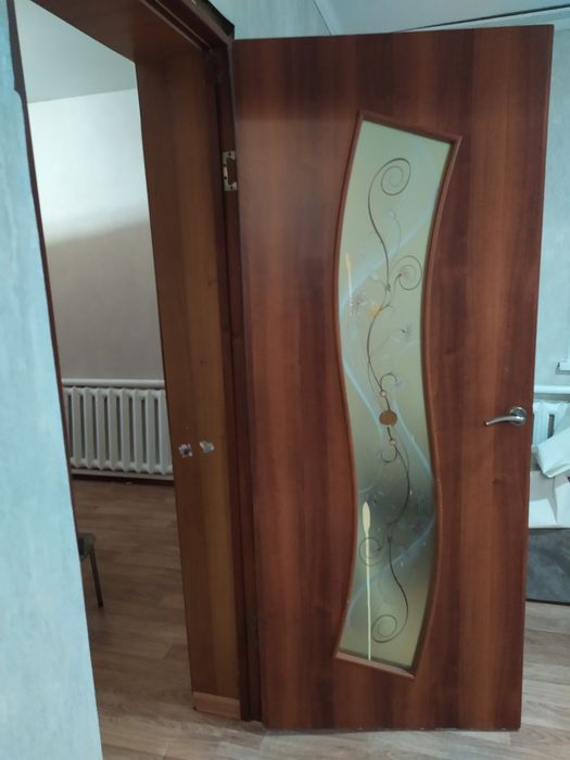 Продам двери межкомнатные