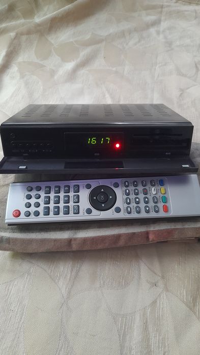 Receiver satelit