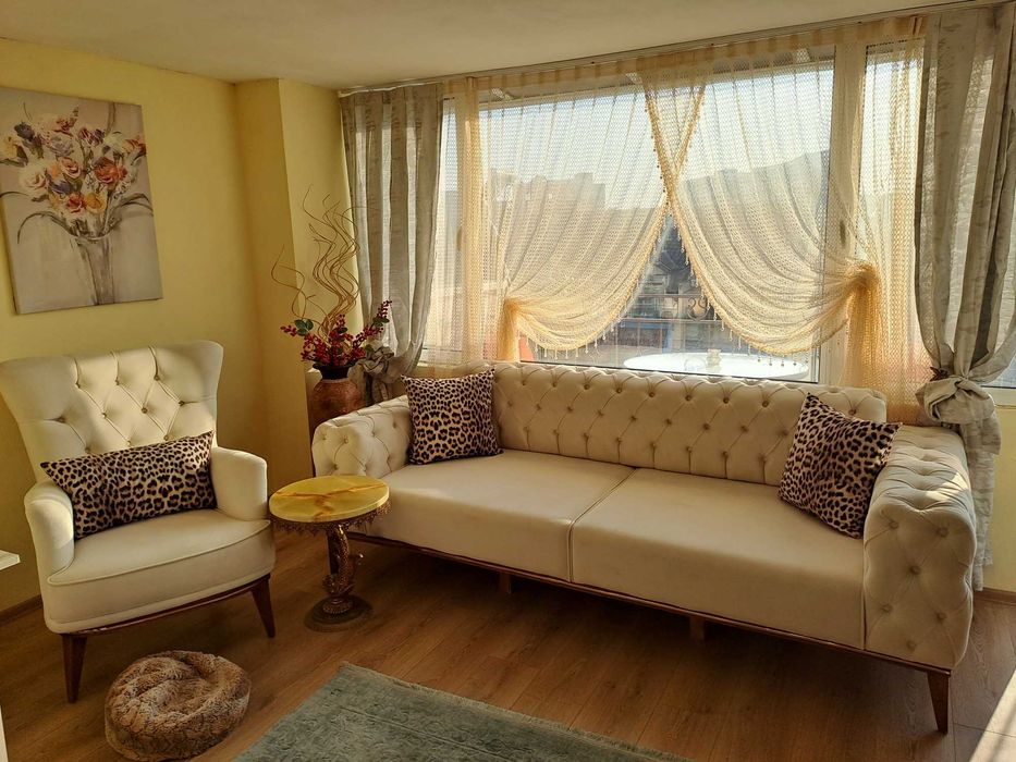 Продава се Тристаен апартамент в Варна, Чаталджа - 70 кв.м за 2200 €/кв.м - Снимка #2