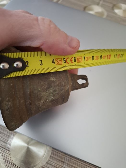 Стара камбана номер 9