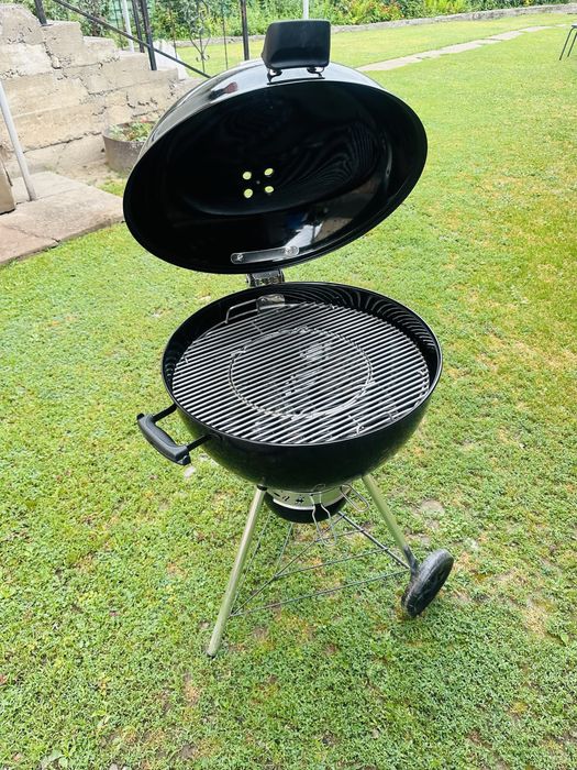 Угольный гриль weber master touch E-5770 premium