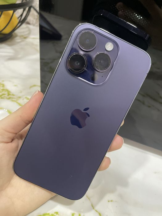 Продам айфон 14 про