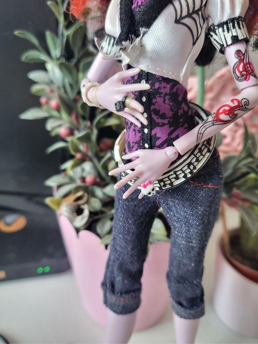 Рядка кукла Monster High